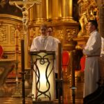 Bazylika Katedralna w Kielcach. Święcenie pokarmów / Robert Felczak / Radio Kielce