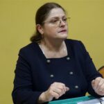 31.03.2017 Poseł Prawa i Sprawiedliwości Krystyna Pawłowicz spotkała się z mieszkańcami Nowego Korczyna i Solca Zdroju / Kamil Włosowicz / Radio Kielce