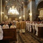 Bazylika Katedralna w Kielcach. Msza Święta Krzyżma / Robert Felczak / Radio Kielce