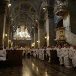 Bazylika Katedralna w Kielcach. Msza Święta Krzyżma / Robert Felczak / Radio Kielce