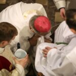 Bazylika Katedralna w Kielcach. Uroczysta Msza Wieczerzy Pańskiej / Robert Felczak / Radio Kielce