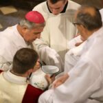 Bazylika Katedralna w Kielcach. Uroczysta Msza Wieczerzy Pańskiej / Robert Felczak / Radio Kielce