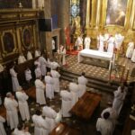 Bazylika Katedralna w Kielcach. Uroczysta Msza Wieczerzy Pańskiej / Robert Felczak / Radio Kielce