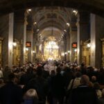 Bazylika Katedralna w Kielcach. Uroczysta Msza Wieczerzy Pańskiej / Robert Felczak / Radio Kielce