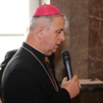 Kielce. Wielkanocne śniadanie dla bezdomnych, ubogich i samotnych / Robert Felczak / Radio Kielce