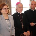 Kielce. Wielkanocne śniadanie dla bezdomnych, ubogich i samotnych / Robert Felczak / Radio Kielce