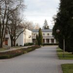 Busko-Zdrój. Sanatorium Uzdrowiskowe „Marconi”, Park Zdrojowy w Busku-Zdroju / Robert Felczak / Radio Kielce