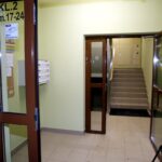 31.01.2017 Kielce. Policja wyjaśnia okoliczności tragedii, do jakiej doszło dziś w jednym z mieszkań w bloku przy ulicy Daszyńskiego / Jarosław Kubalski / Radio Kielce