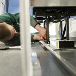 31.03.2017 Kutno. AMZ Kutno. Produkcja zabudów specjalnych samochodów użytkowych. / Jarosław Kubalski / Radio Kielce