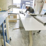 31.03.2017 Kutno. AMZ Kutno. Produkcja zabudów specjalnych samochodów użytkowych. / Jarosław Kubalski / Radio Kielce