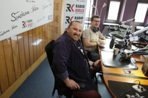 04.04.2017 Kielce. Audycja "Dodaj do ulubionych". Paweł Wawrzeńczyk i Stanisław Blinstrub / Jarosław Kubalski / Radio Kielce