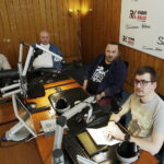 04.04.2017 Kielce. Audycja "Dodaj do ulubionych". Od lewej Romuald Sadowski, Wojciech Stachurski, Paweł Wawrzeńczyk i Stanisław Blinstrub / Jarosław Kubalski / Radio Kielce