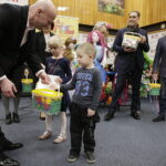 07.04.2017 Kielce. Finał konkursu na najpiękniejszą Marzannę w Studiu Gram Radia Kielce. / Jarosław Kubalski / Radio Kielce