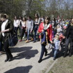 10.04.2017 Kielce.  Droga Krzyżowa na Kadzielni przygotowana przez młodzież z Liceum im. Juliusza Słowackiego. / Jarosław Kubalski / Radio Kielce