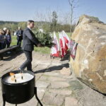 10.04.2017 Kielce. Uroczystości w 7. rocznicę katastrofy smoleńskiej pod obeliskiem przy ulicy Grabinów. / Jarosław Kubalski / Radio Kielce