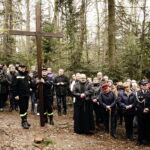 14.04.2017 Droga Krzyżowa z Nowej Słupi na Święty Krzyż. / Jarosław Kubalski / Radio Kielce