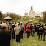 14.04.2017 Droga Krzyżowa z Nowej Słupi na Święty Krzyż. / Jarosław Kubalski / Radio Kielce