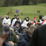 14.04.2017 Droga Krzyżowa z Nowej Słupi na Święty Krzyż. / Jarosław Kubalski / Radio Kielce