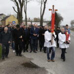 17.04.2017 Suków. Procesja Emaus. / Jarosław Kubalski / Radio Kielce