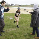 17.04.2017 Strawczyn. Morsy kąpią się w zalewie. / Jarosław Kubalski / Radio Kielce