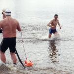 17.04.2017 Strawczyn. Morsy kąpią się w zalewie. / Jarosław Kubalski / Radio Kielce