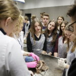 21.04.2017 Kielce. UJK. Wydział Lekarski i Nauk o Zdrowiu. Dzień otwarty. / Jarosław Kubalski / Radio Kielce