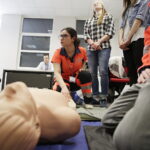 21.04.2017 Kielce. UJK. Wydział Lekarski i Nauk o Zdrowiu. Dzień otwarty. / Jarosław Kubalski / Radio Kielce