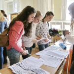 22.04.2017 Kielce. Piknik Edukacyjny w Liceum Ogólnokształcącym nr VI im. Juliusza Słowackiego / Jarosław Kubalski / Radio Kielce