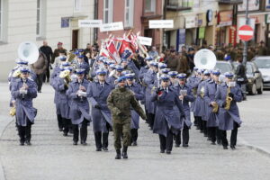 24.04.2017 Kielce. Marsz Katyński rozpoczął obchody Tygodnia Katyńskiego. / Jarosław Kubalski / Radio Kielce