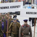 24.04.2017 Kielce. Marsz Katyński rozpoczął obchody Tygodnia Katyńskiego. / Jarosław Kubalski / Radio Kielce