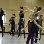 Międzynarodowe Warsztaty Tańca Jazzowego. / Jarosław Kubalski / Radio Kielce