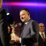 28.04.2017 Kielce. Laur Świętokrzyski. Gmina Wiejska - Gmina Bieliny. Nagrodę odbiera wójt Bielin Sławomir Kopacz. / Jarosław Kubalski / Radio Kielce