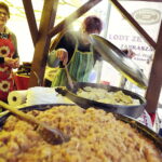 30.04.2017 Tokarnia. II Festiwal Smaków w Parku Etnograficznym. / Jarosław Kubalski / Radio Kielce