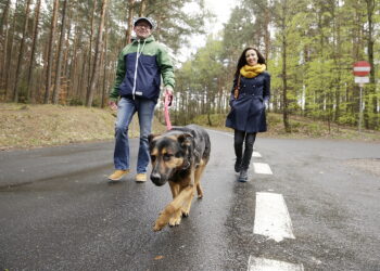 16.04.2017 Kielce. Spacer. Rekreacja. / Jarosław Kubalski / Radio Kielce