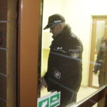 31.01.2017 Kielce. Policja wyjaśnia okoliczności tragedii, do jakiej doszło dziś w jednym z mieszkań w bloku przy ulicy Daszyńskiego / Jarosław Kubalski / Radio Kielce