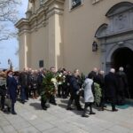 Bazylika Katedralna w Kielcach. Pogrzeb Jana Wilczyńskiego, prezesa Miejskiego Przedsiębiorstwa Energetyki Cieplnej w Kielcach / Robert Felczak / Radio Kielce