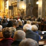 Bazylika Katedralna w Kielcach. Pogrzeb Jana Wilczyńskiego, prezesa Miejskiego Przedsiębiorstwa Energetyki Cieplnej w Kielcach / Robert Felczak / Radio Kielce