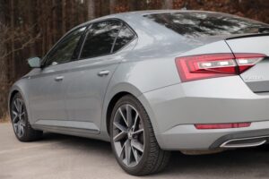 Skoda Superb / Robert Felczak / Radio Kielce