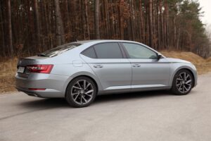 Skoda Superb / Robert Felczak / Radio Kielce