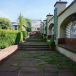 Jędrzejów. Ogród Czasu w muzeum im. Przypkowskich (17 maja 2017 r.) / Ewa Pociejowska - Gawęda / Radio Kielce