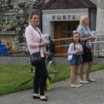 Jędrzejów. Zbiórka na rzecz chorej Gabrysi Kowalskiej (14 maja 2017 r.) / Ewa Pociejowska - Gawęda / Radio Kielce