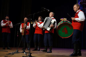 Jędrzejowskie Centrum Kultury, eliminacje do 41. Buskich Spotkań z Folklorem / Ewa Pociejowska-Gawęda / Radio Kielce