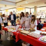 07.05.2017 Kielce. Licytacja charytatywna dla chorej Gabrysi Kowalskiej. / Katarzyna Prędotka / Radio Kielce