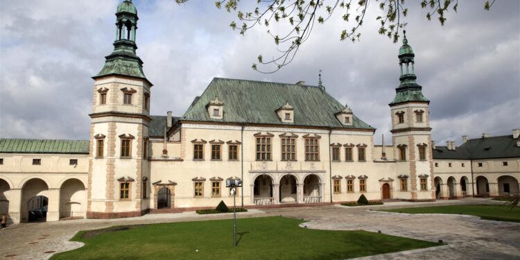 Muzeum Narodowe w Kielcach, Pałac Biskupów Krakowskich w Kielcach / Robert Felczak / Radio Kielce