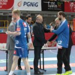 Piłkarze ręczni Vive Tauron Kielce świętują zdobycie Pucharu Polski / Krzysztof Bujnowicz / Radio Kielce