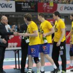 Piłkarze ręczni Vive Tauron Kielce świętują zdobycie Pucharu Polski / Krzysztof Bujnowicz / Radio Kielce