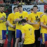 Piłkarze ręczni Vive Tauron Kielce świętują zdobycie Pucharu Polski / Krzysztof Bujnowicz / Radio Kielce