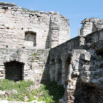 Szydłów. Odkrycia archeologów przy ruinach kościoła i szpitala świętego Ducha / Krzysztof Bujnowicz / Radio Kielce