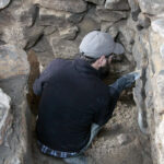 Szydłów. Odkrycia archeologów przy ruinach kościoła i szpitala świętego Ducha / Krzysztof Bujnowicz / Radio Kielce