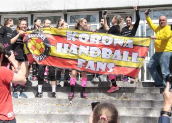 13.05.2017 Warszawa. Mecz I ligi piłkarek ręcznych AZS AWF Warszawa - Korona Handball / Krzysztof Bujnowicz / Radio Kielce